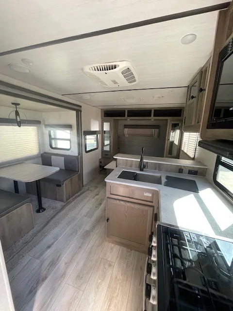 2022 Forest River Surveyor Legend 202RBLE - Photo 4