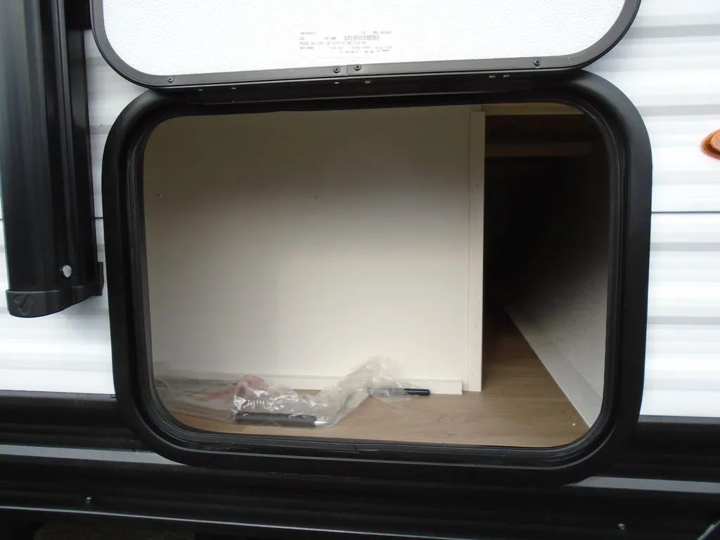 2026 Grand Design Transcend One 131DL - Photo 4