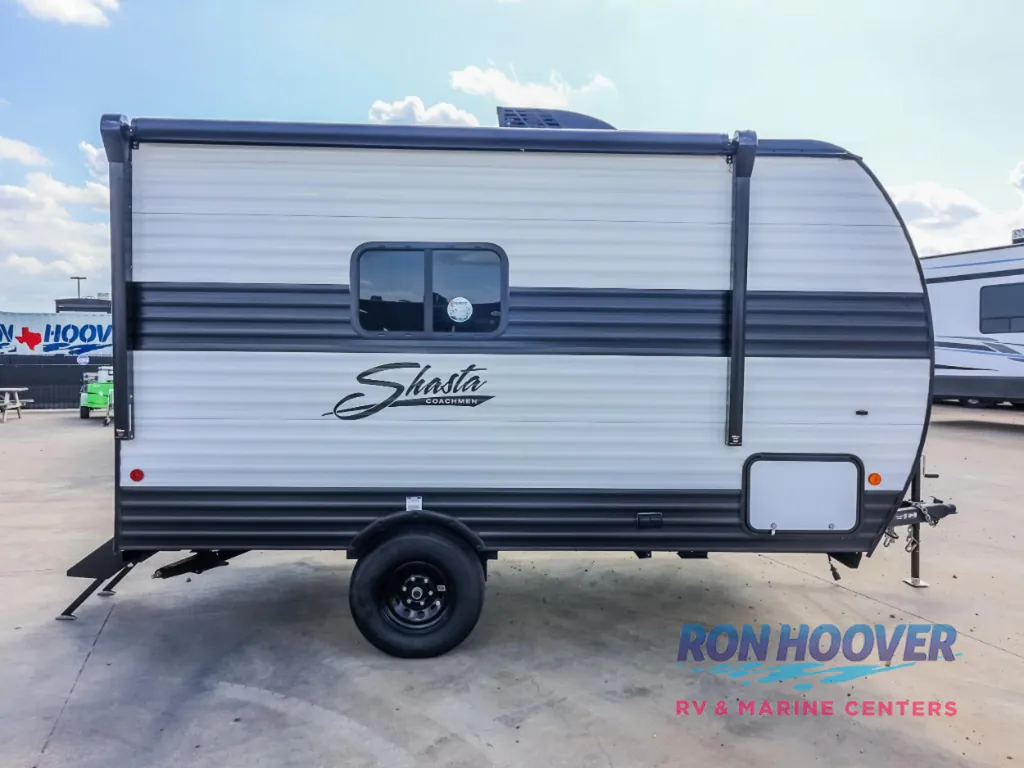 2027 Shasta Compact 17DB, Photos photo 3