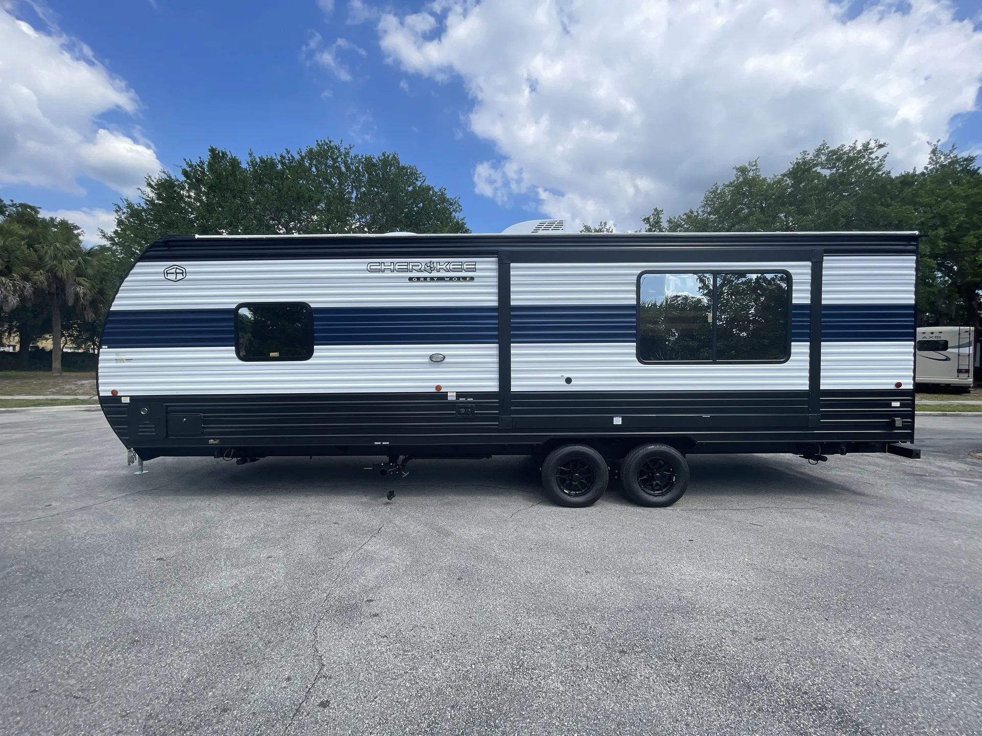 2026 Forest River Cherokee Grey Wolf 26SS — off campside
