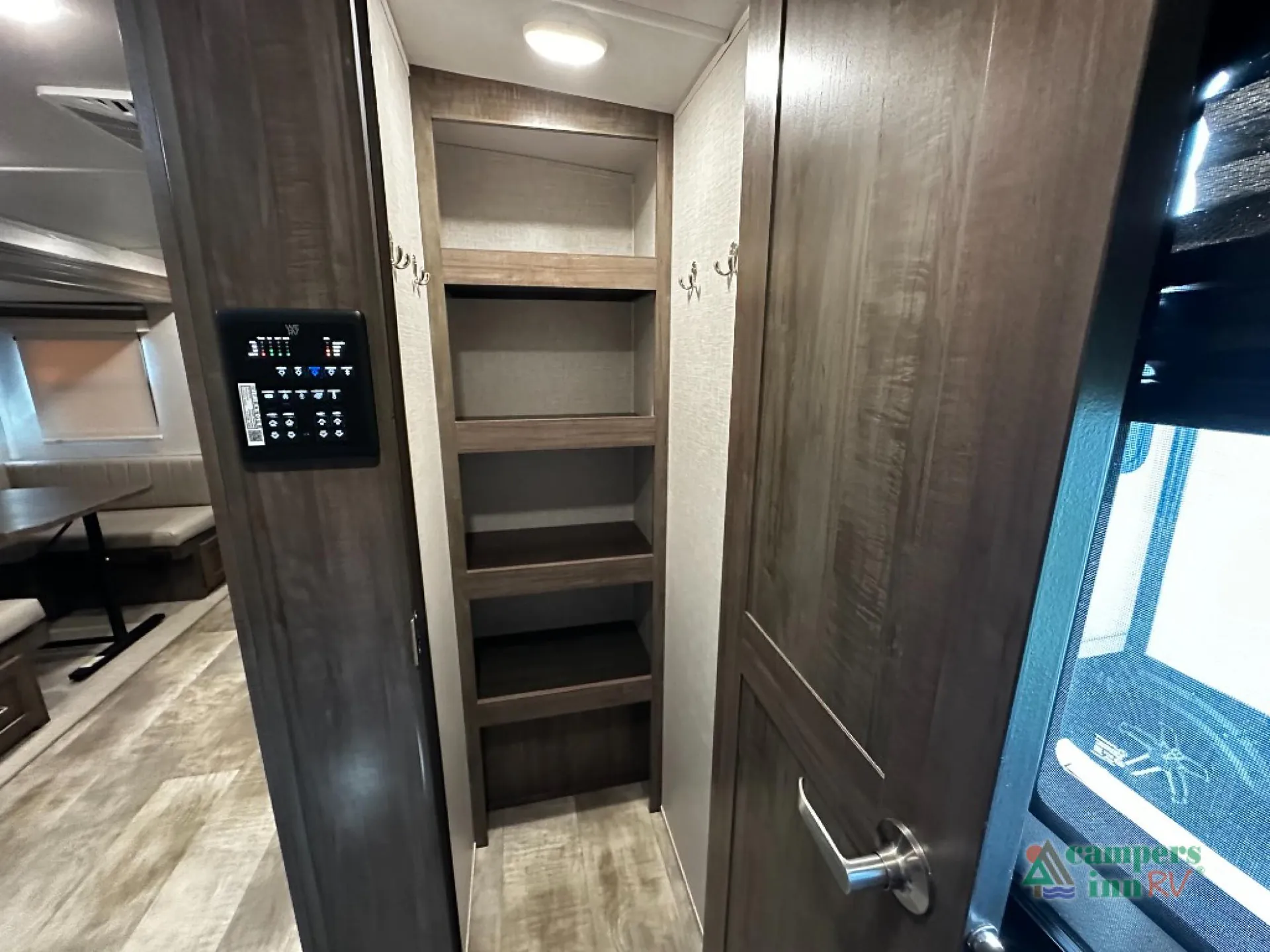2023 Forest River Rockwood Ultra Lite 2706WS - Photo 3