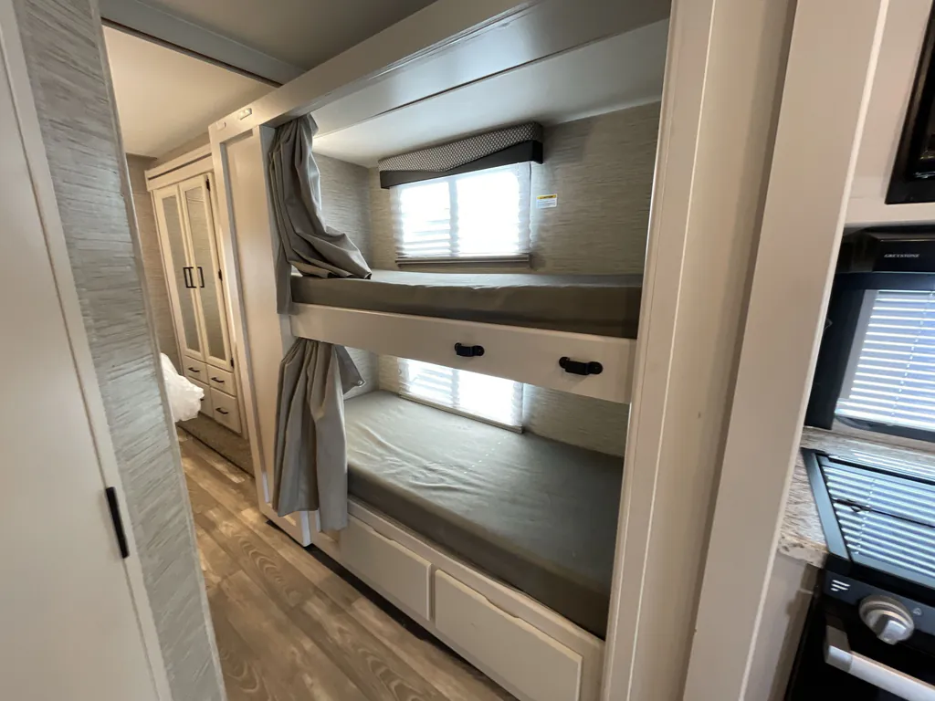 2023 Thor Motor Coach Freedom Elite 31FE, Photos photo 18