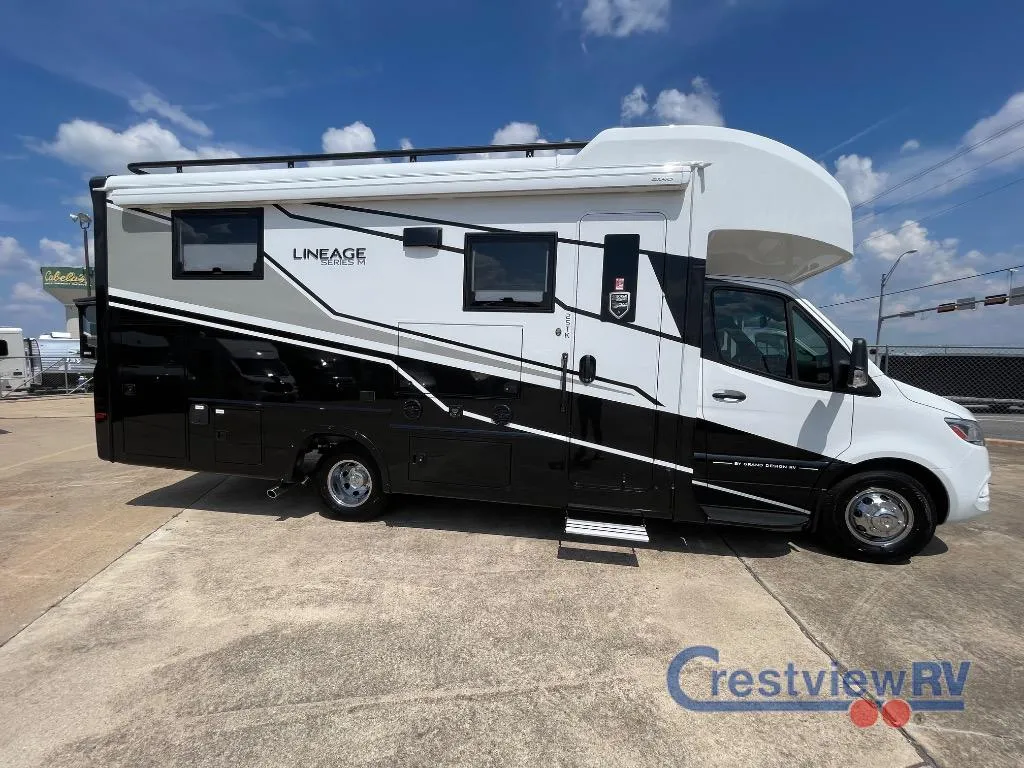 2026 Grand Design Lineage Series M 25TK - Photo 3
