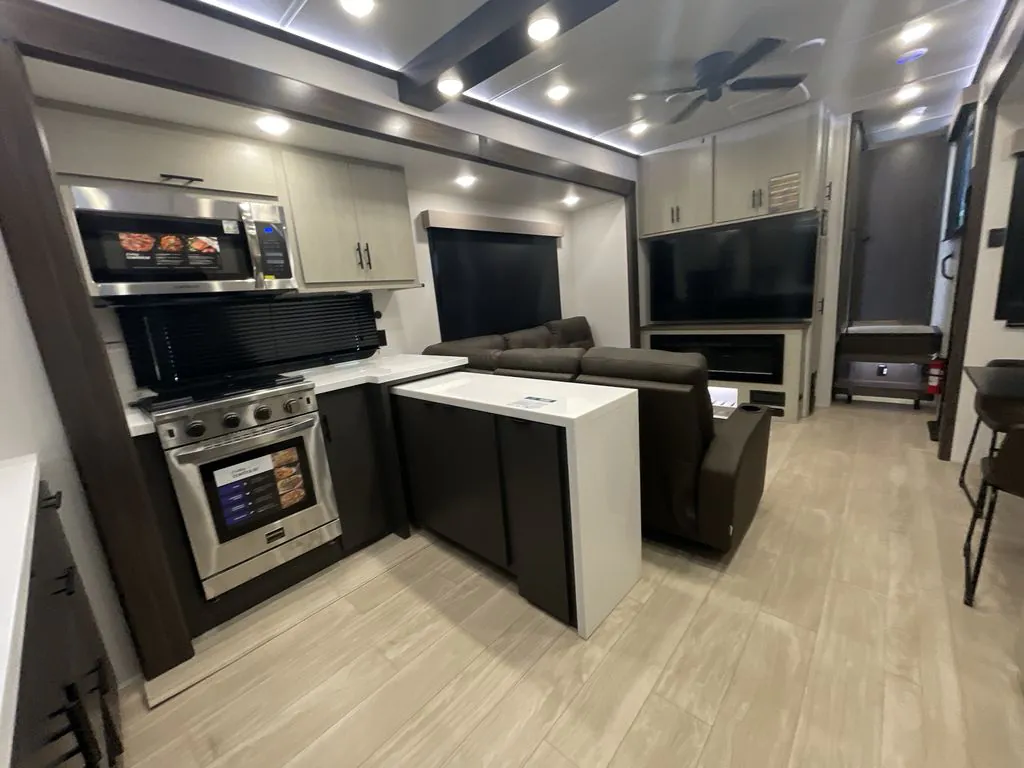2027 Forest River RV Wolverine 32JF, Photos photo 33