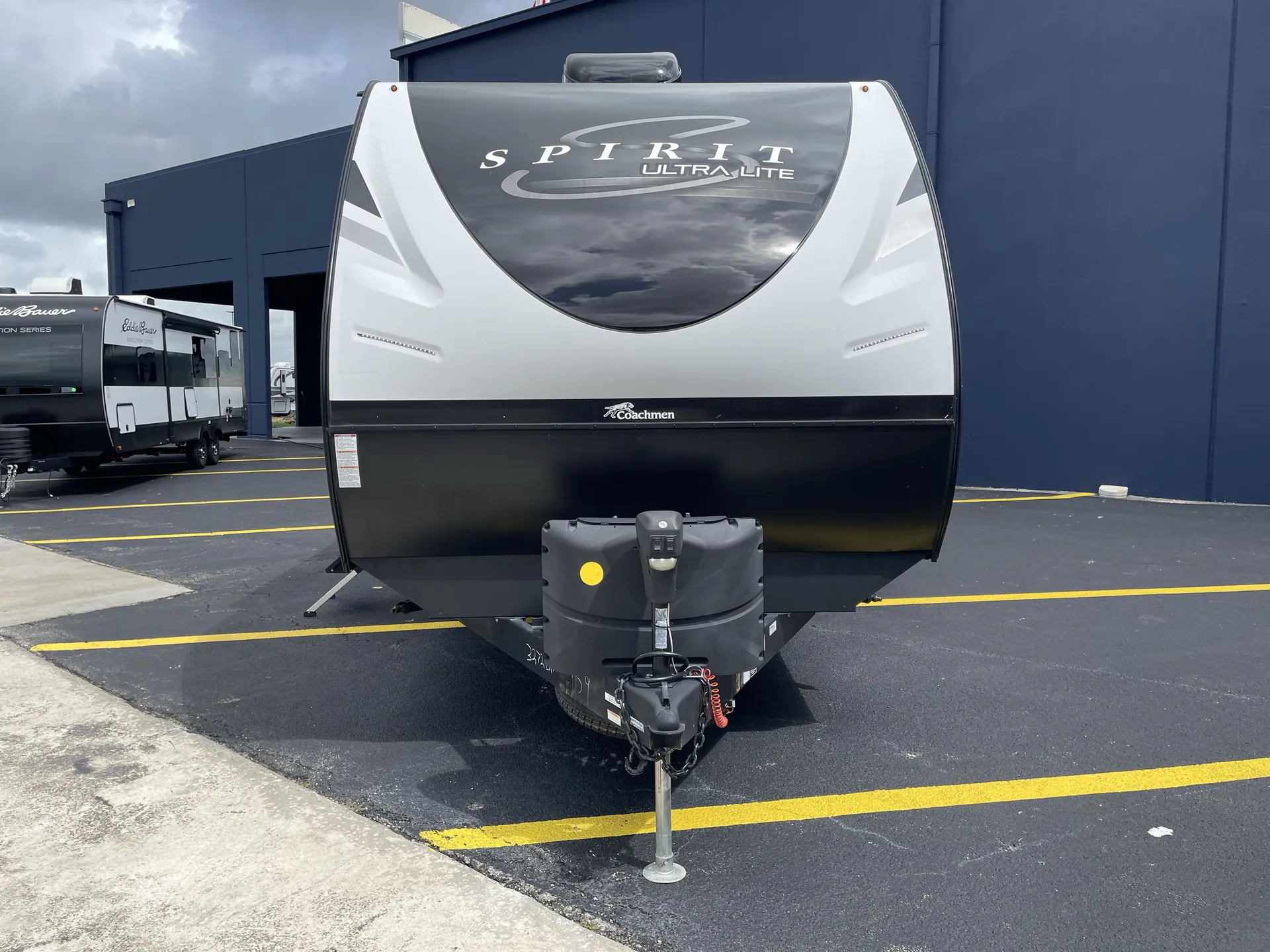 2021 Coachmen Spirit Ultra Lite 3272BH — front
