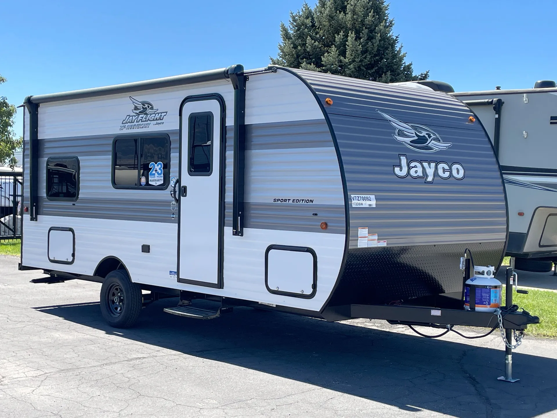 2027 Jayco Jay Flight Sport Edition 172DB - Photo 2