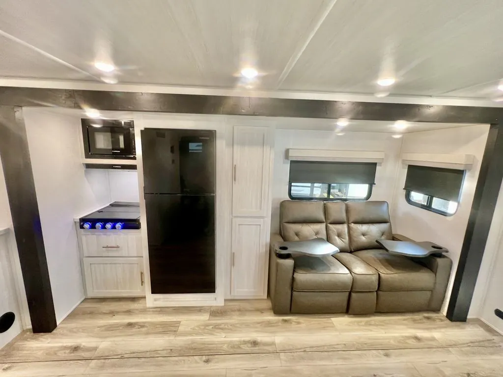 2027 Forest River R-Pod Un-Mapped 23MK, Photos photo 36