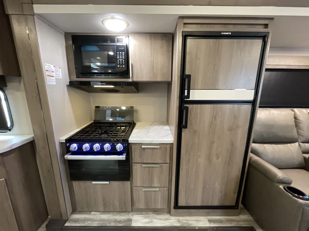 2021 Grand Design Imagine XLS 22MLE, Photos photo 3