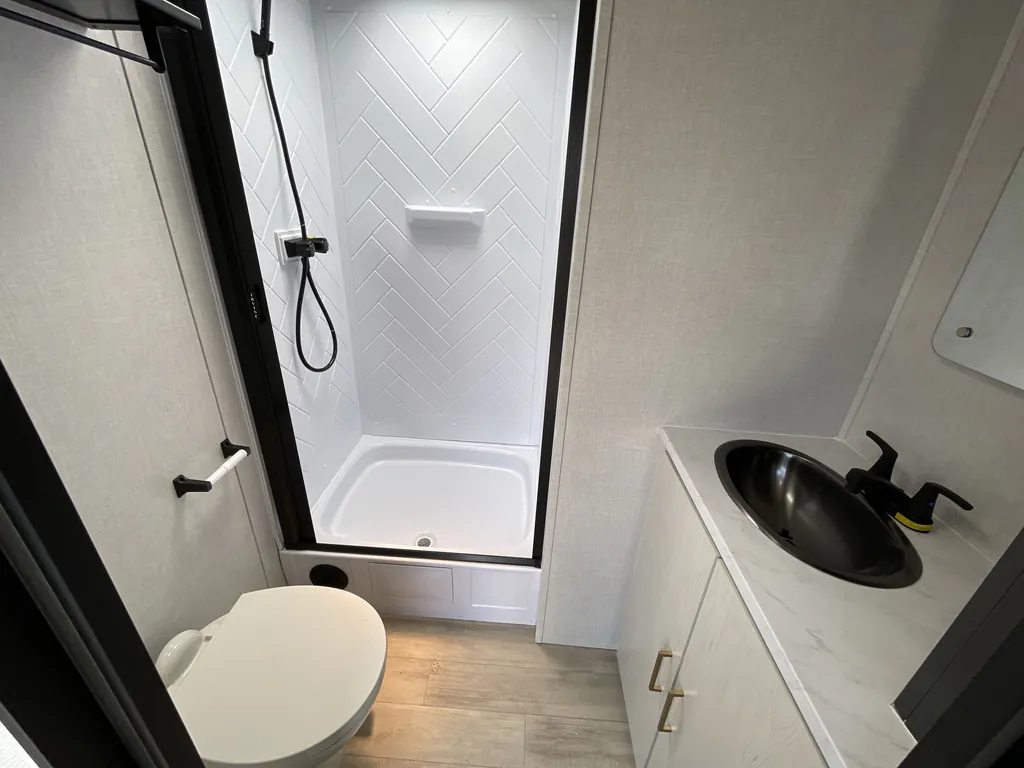 2027 Forest River Vibe 3400BH, Photos photo 15