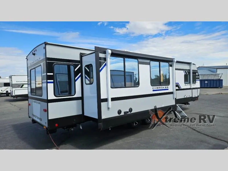 2027 Forest River RV Cherokee Alpha Wolf 28RLX - Photo 2
