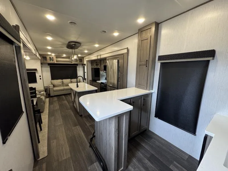 2022 Heartland ElkRidge 37BAR - Photo 2