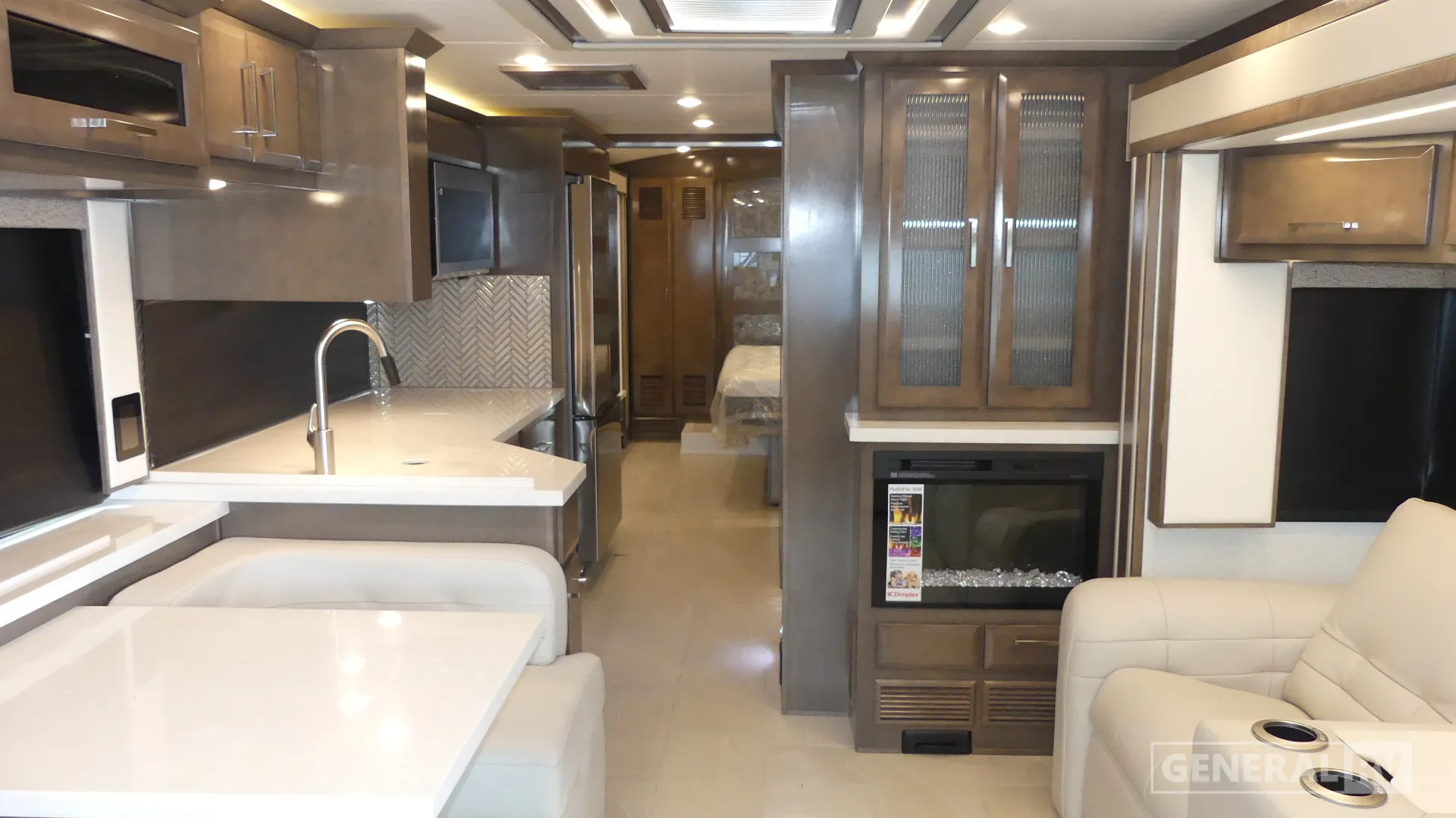 2026 Newmar New Aire 3543 - Photo 3