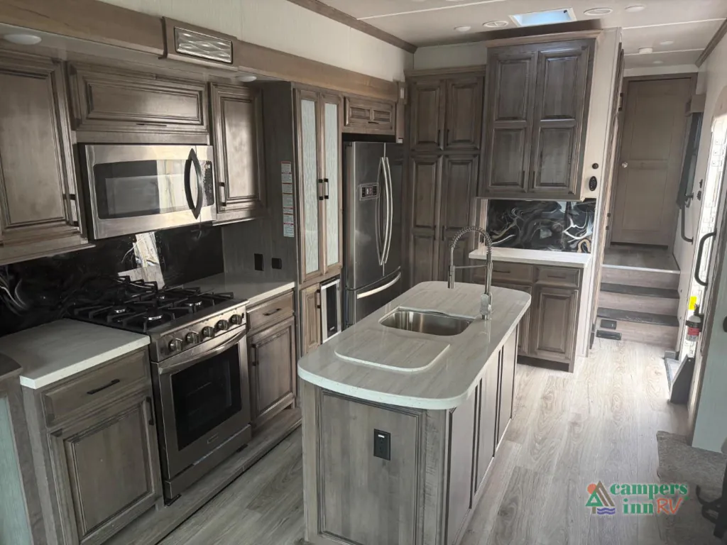 2020 Forest River Cedar Creek Champagne Edition 38EL, Photos photo 25