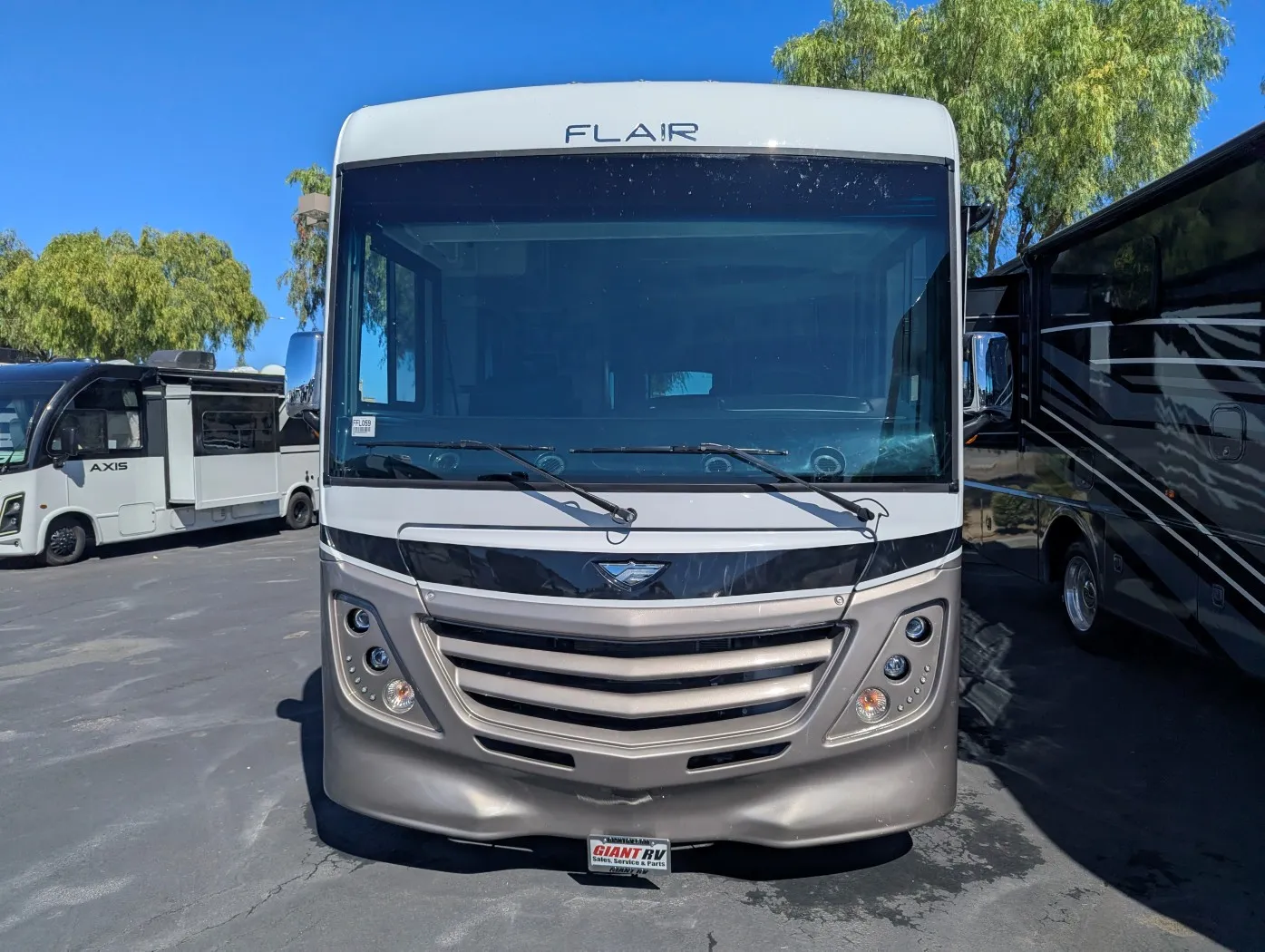2026 Fleetwood Flair 28A - Photo 3