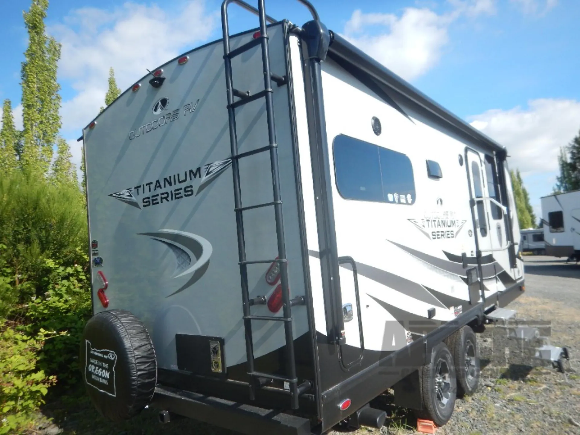2026 Outdoors RV Creek Side Titanium Series 19MKS - Photo 3