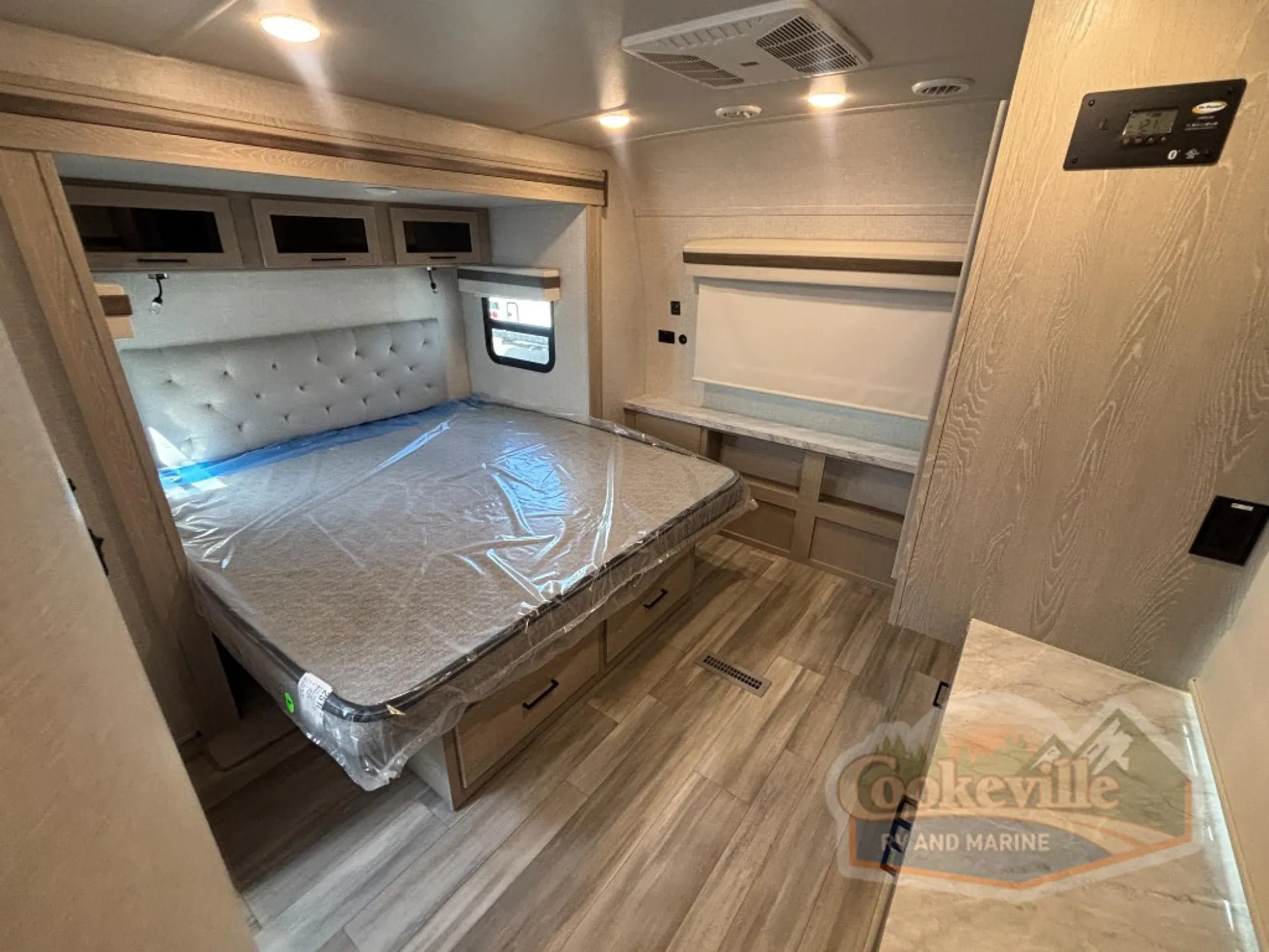 2023 Forest River Rockwood Ultra Lite 2906BS - Photo 4