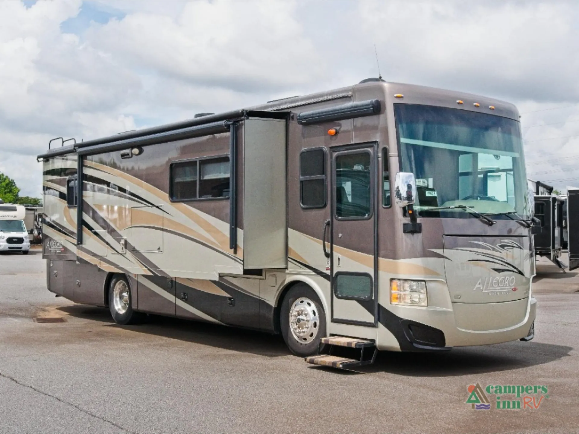 2014 Tiffin Allegro Red 33 AA - Photo 2