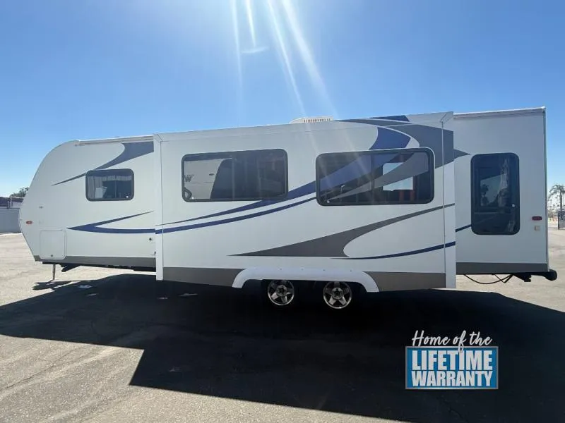 2012 Eclipse Evolution 26FBS - Photo 4