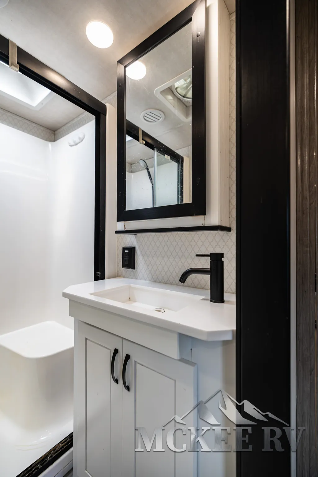 2022 Forest River Cedar Creek 377BH, Photos photo 20