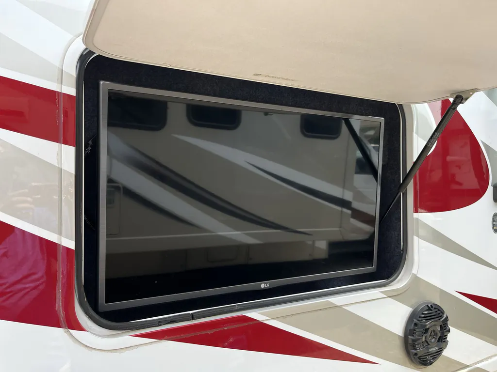 2017 Tiffin Wayfarer 24 QW, Photos photo 19