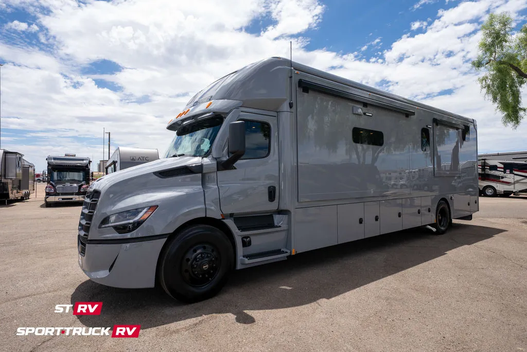 2027 Renegade RV Explorer 40ERB - Photo 4