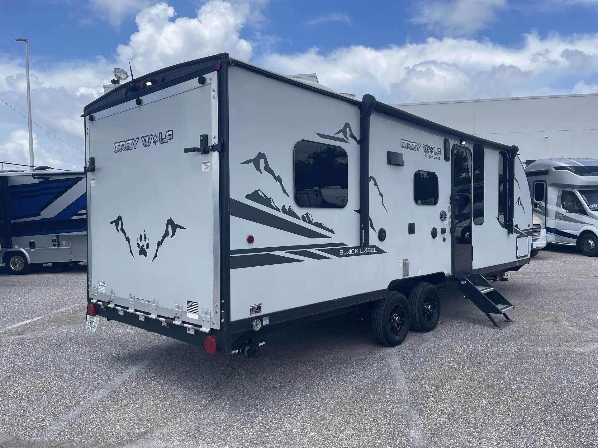2022 Forest River Cherokee Grey Wolf Black Label 22RRBL — living area main
