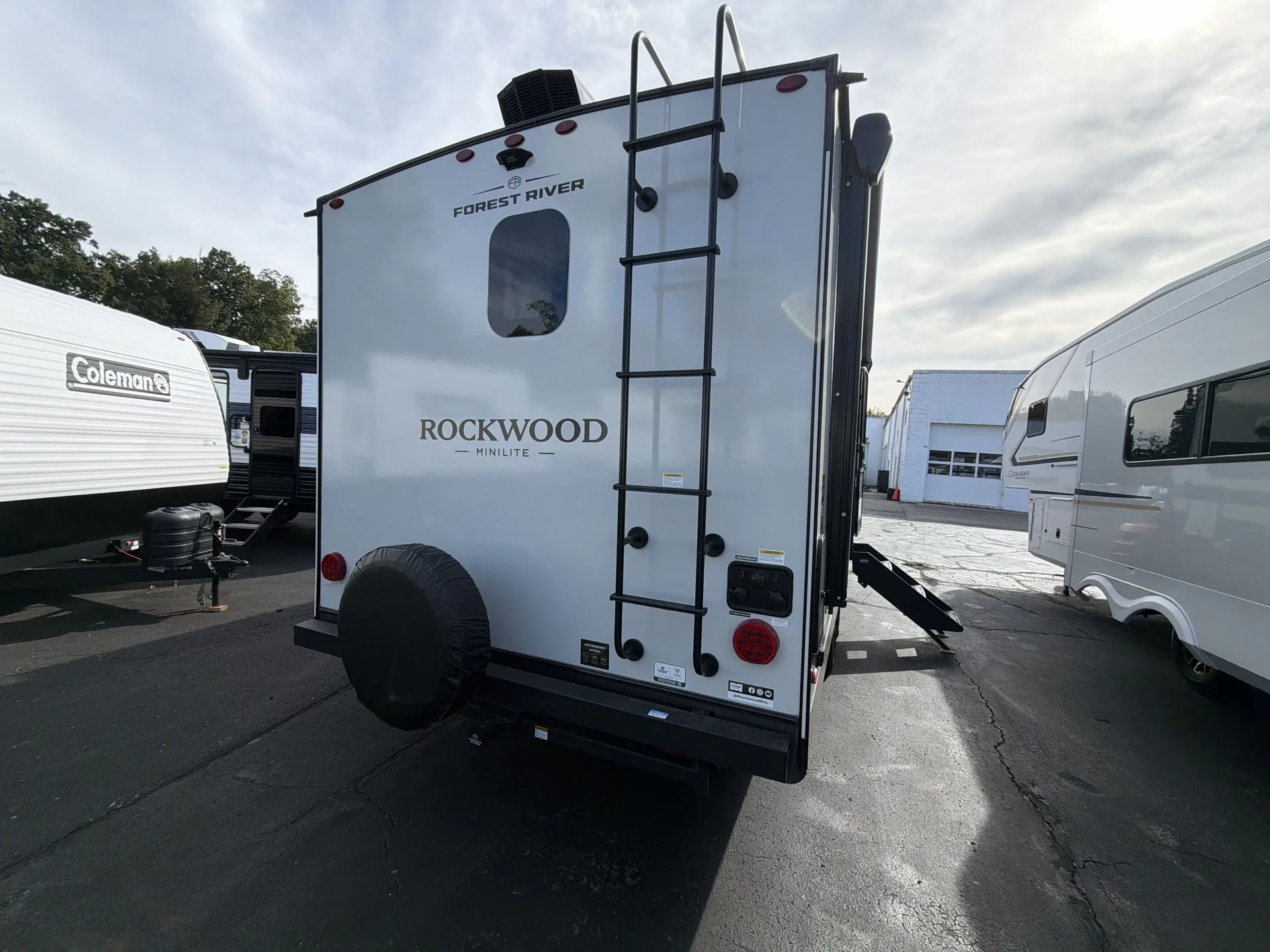 2027 Forest River Rockwood Mini Lite 2523MBR — campside