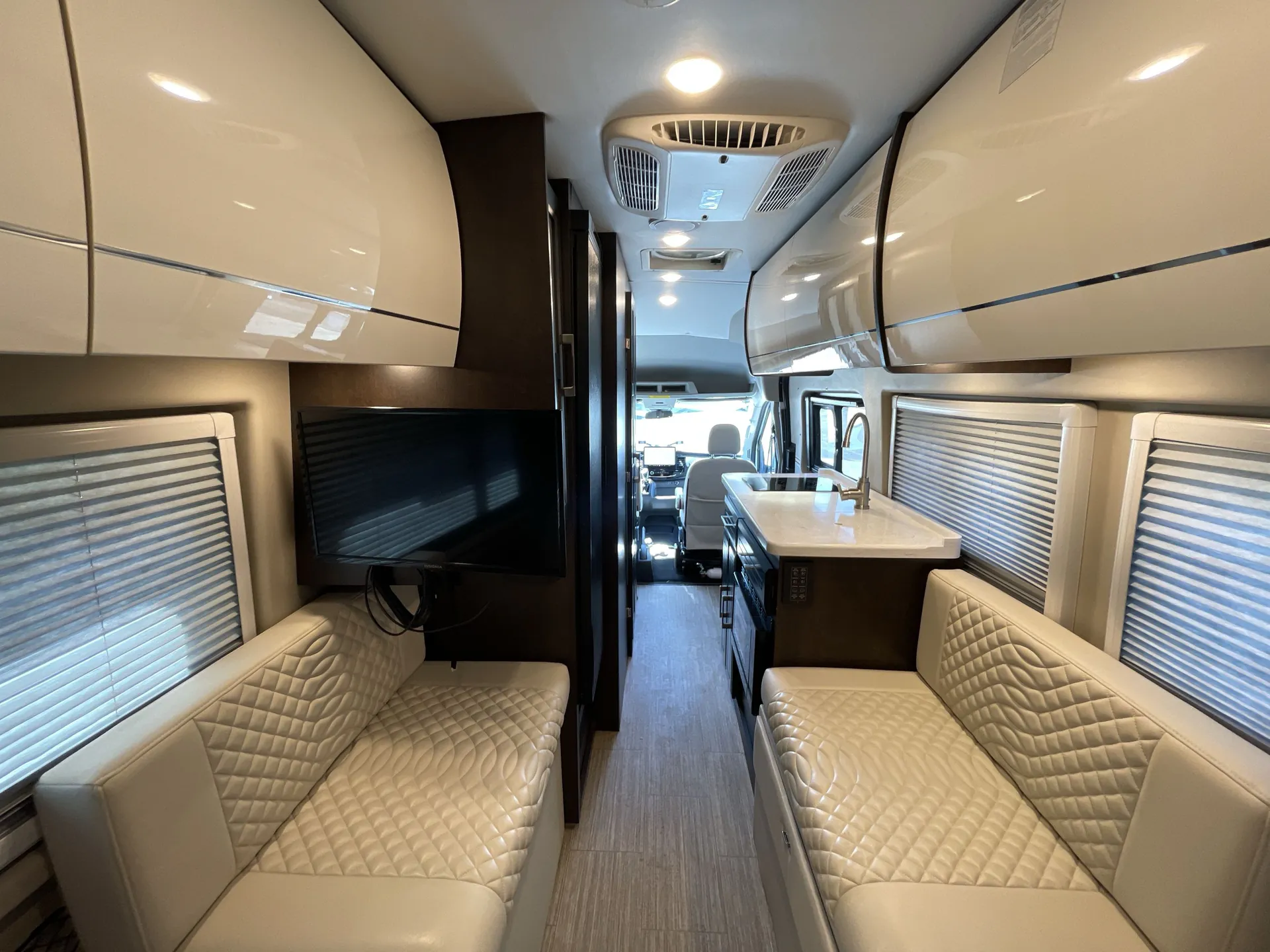 2023 Jayco Solstice 21B — living area main