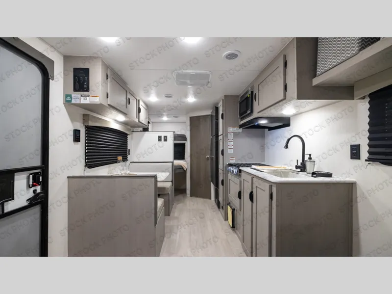 2027 Coachmen Clipper 26BH - Photo 3