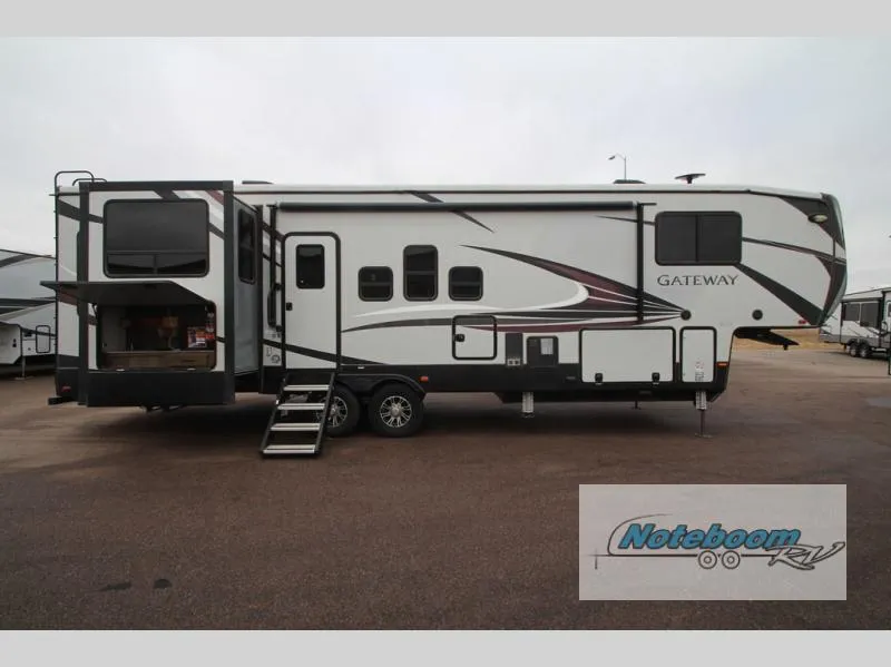 2019 Heartland Gateway Used    3230 CK - Main photo