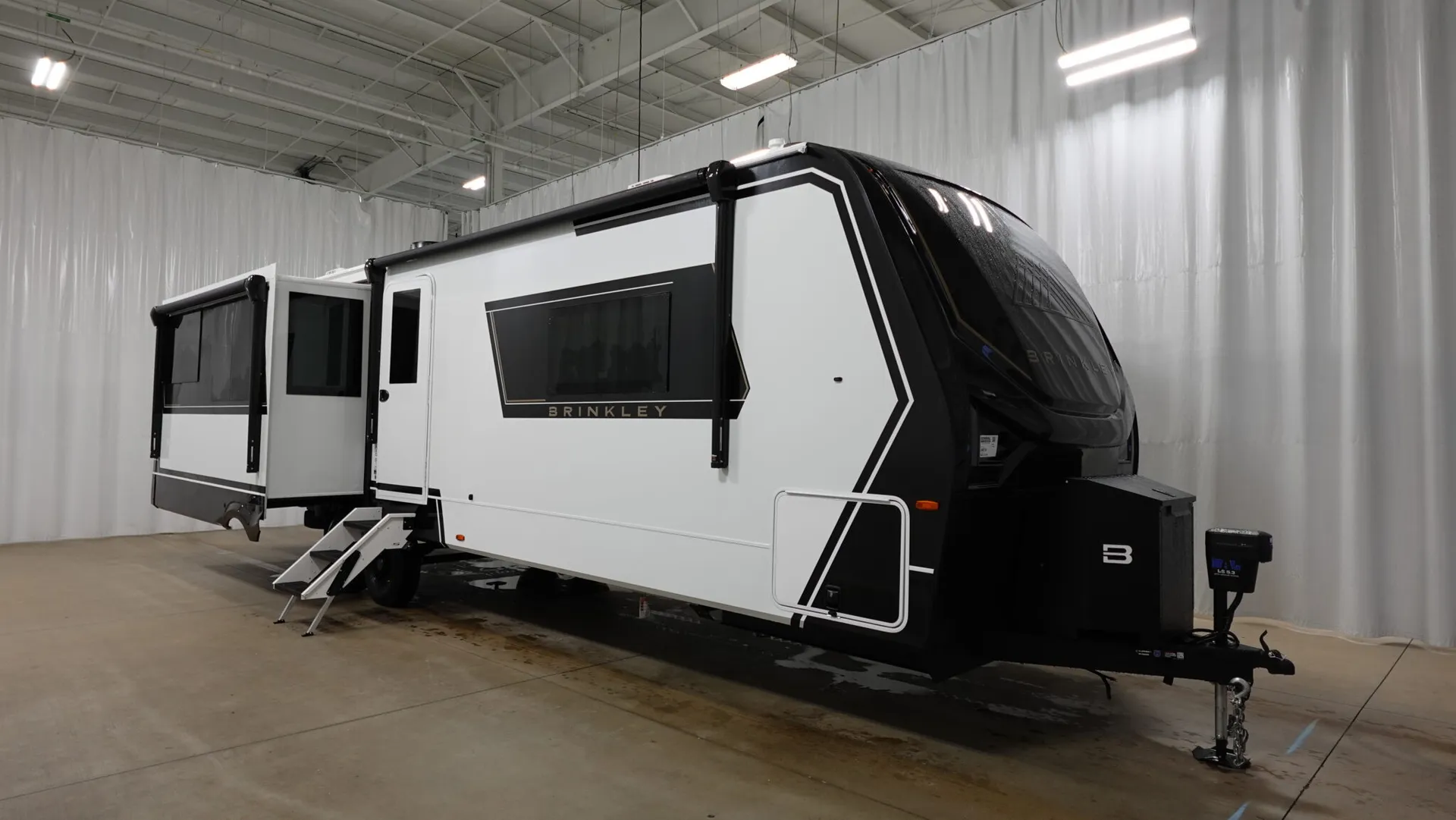 2026 Brinkley Model Z AIR 310 - Photo 2