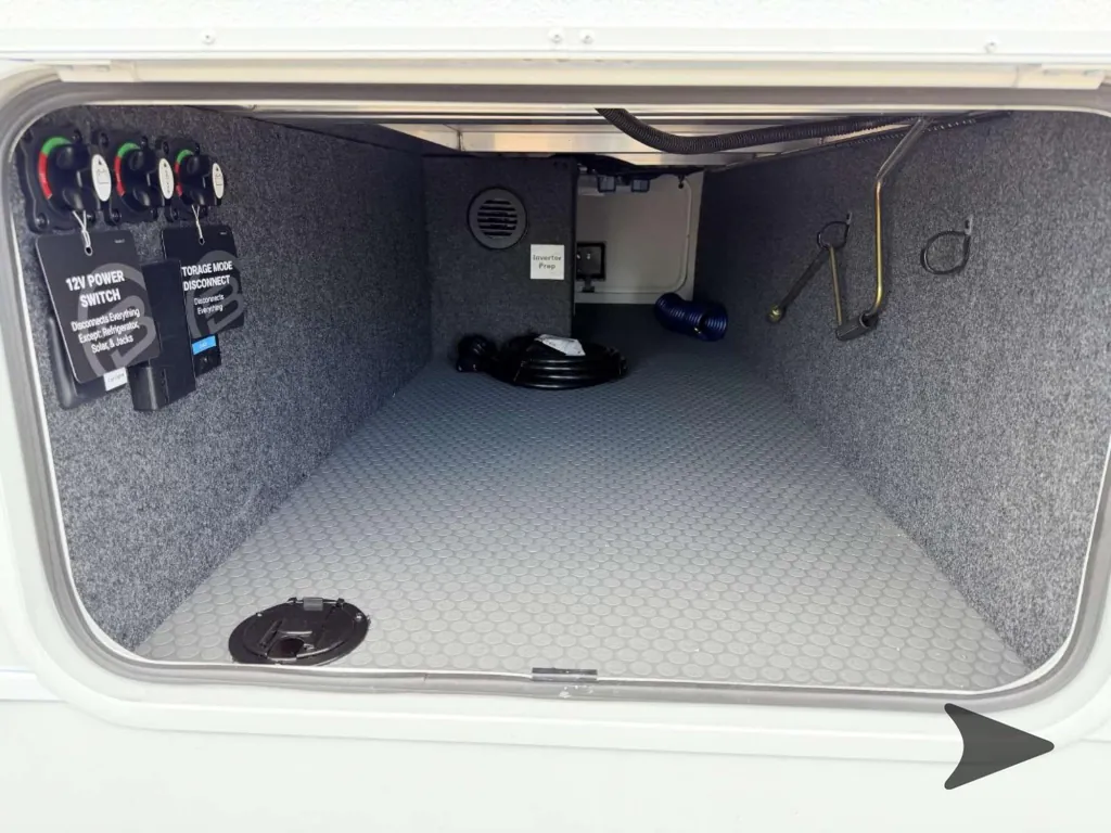 2026 Brinkley Model Ix 23X, Photos photo 5
