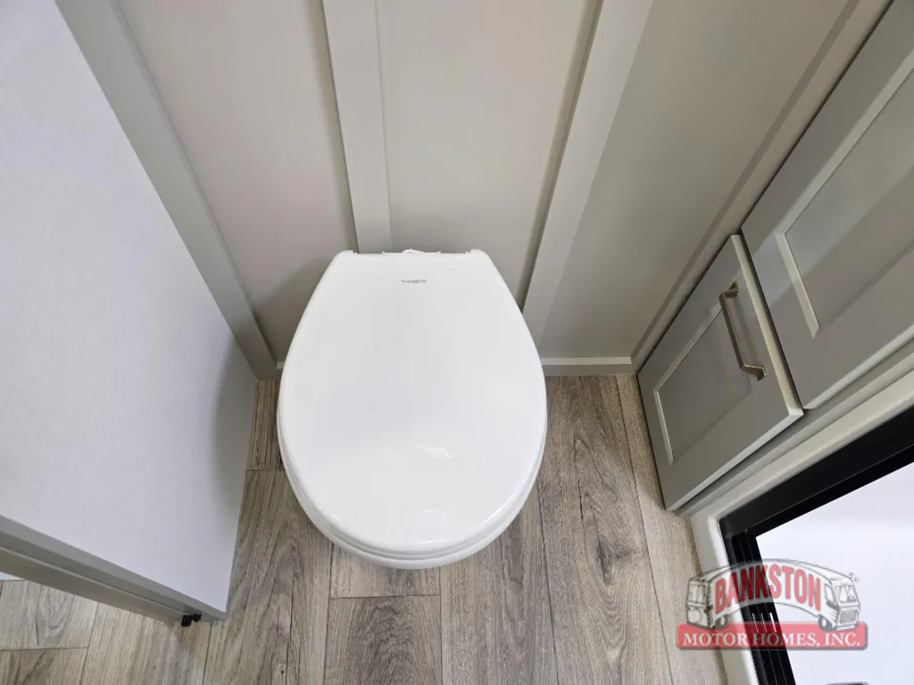 2027 Brinkley Model G 3970, Photos photo 36