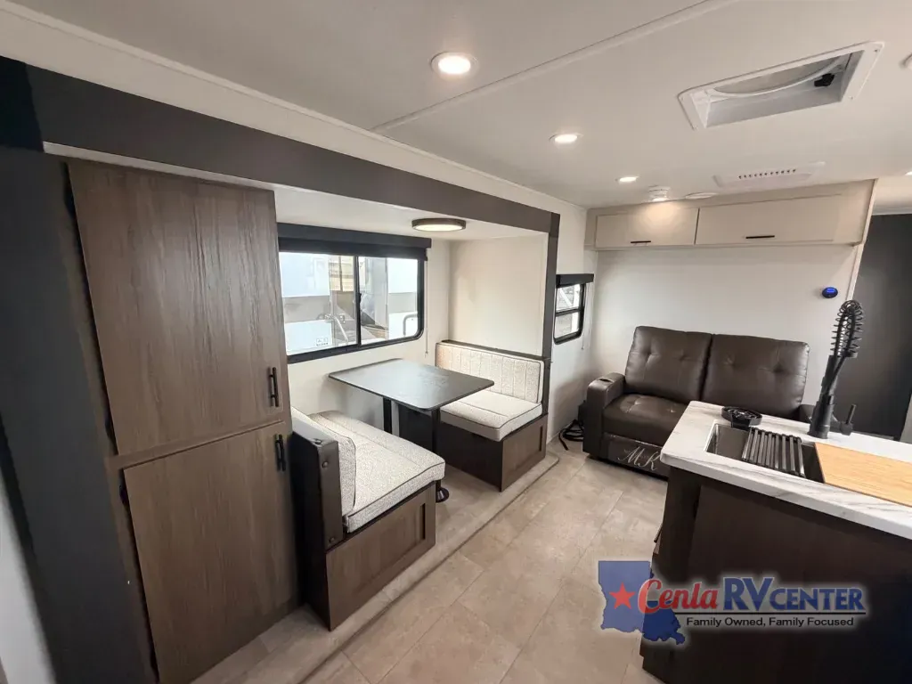 2027 Forest River Tracer 248RE, Photos photo 3
