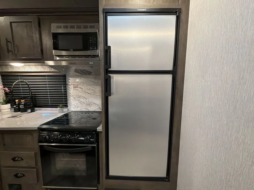 2022 Forest River Stealth FQ2413G, Photos photo 16