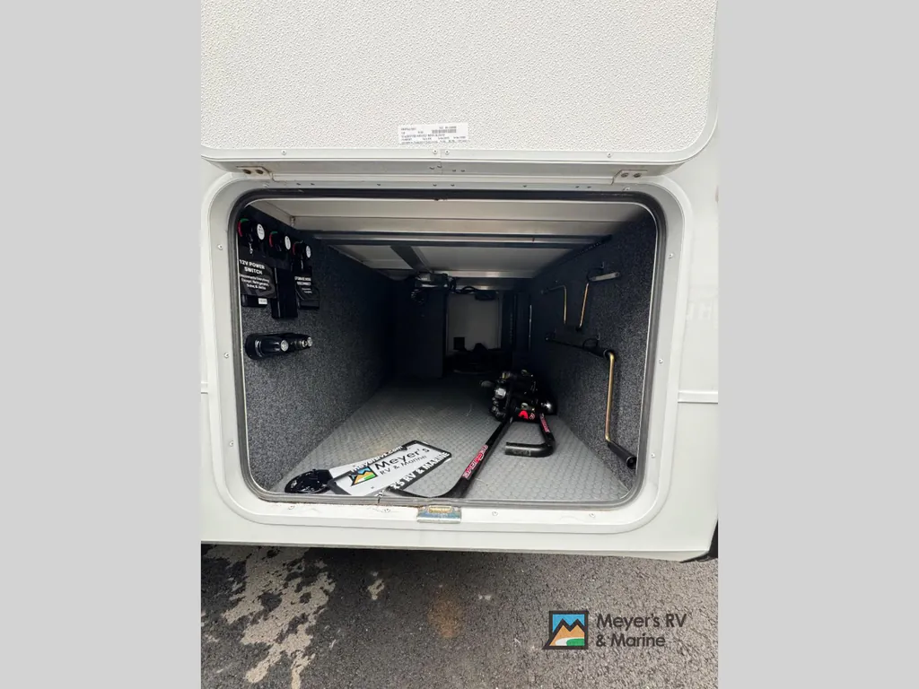 2025 Brinkley Model I 265, Photos photo 3