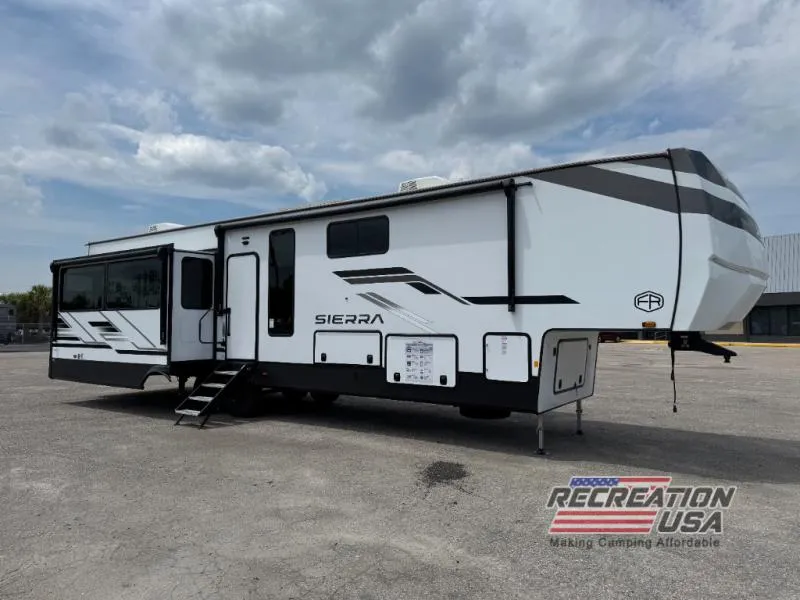 2025 Forest River Sierra 3900HBLR - Photo 2