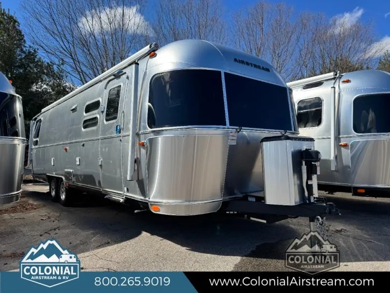 2026 Airstream Globetrotter 30RB - Photo 2
