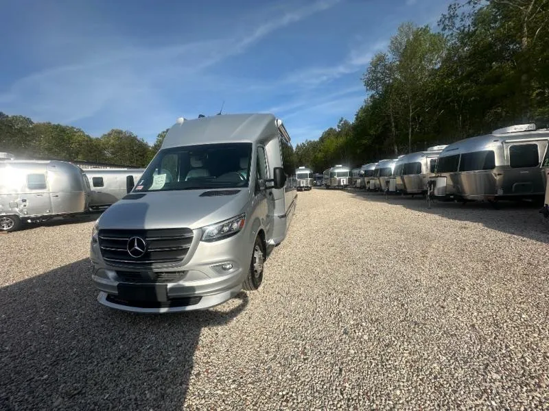 2022 Airstream Atlas Murphy Suite - Photo 3