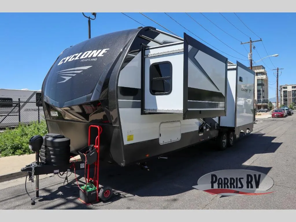 2027 Heartland Cyclone New    2615 - Photo 4
