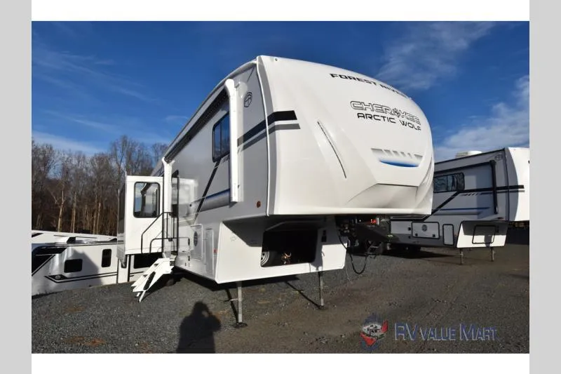 2026 Forest River Cherokee Arctic Wolf 289PANO - Photo 2