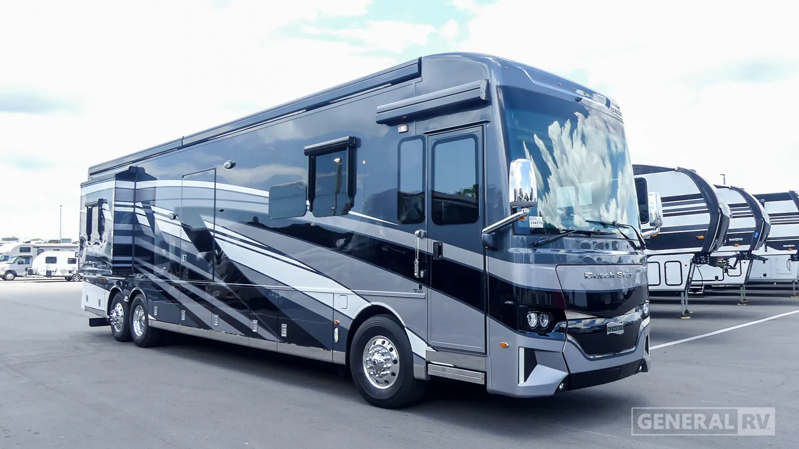2024 Newmar Dutch Star 4311 - Photo 2