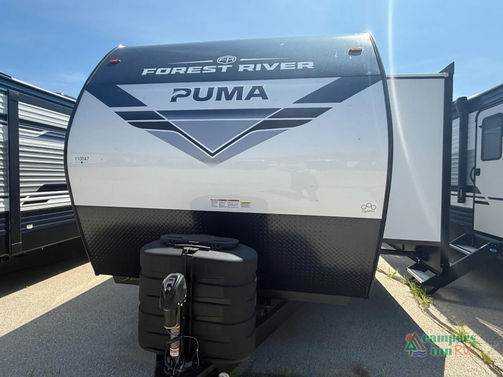 2027 Forest River Puma 32BHFS — Photo 6