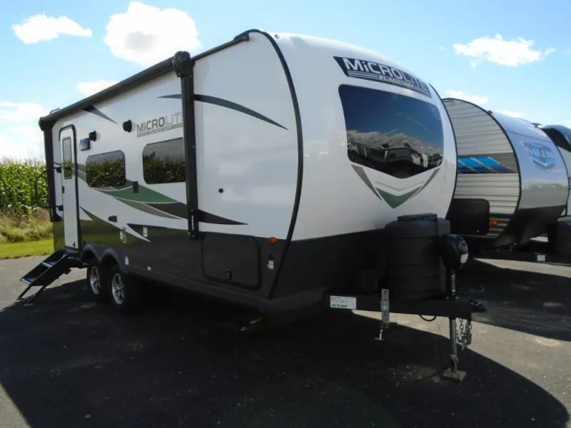 2024 Forest River Flagstaff Micro Lite 21FBRS - Photo 2
