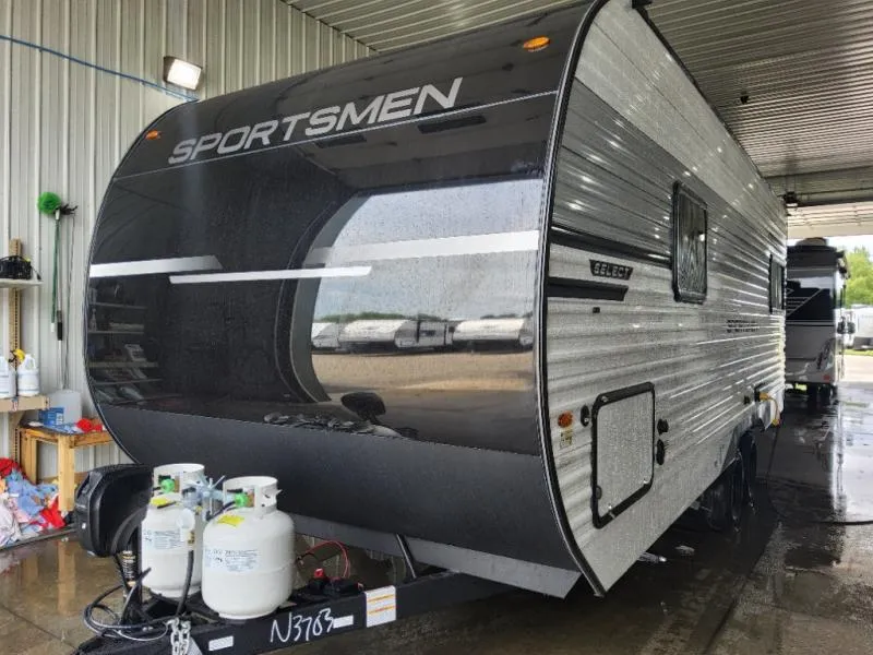 2027 KZ Sportsmen Select 210RDSL - Photo 4