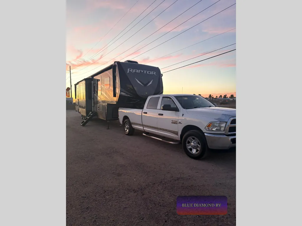 2020 Keystone Raptor 415, Photos photo 23