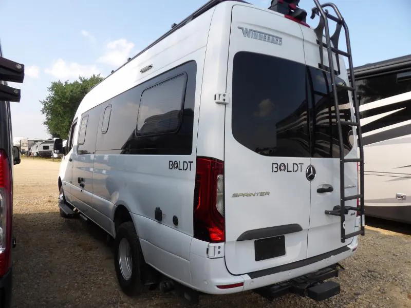 2022 Winnebago Boldt 70BL - Photo 4