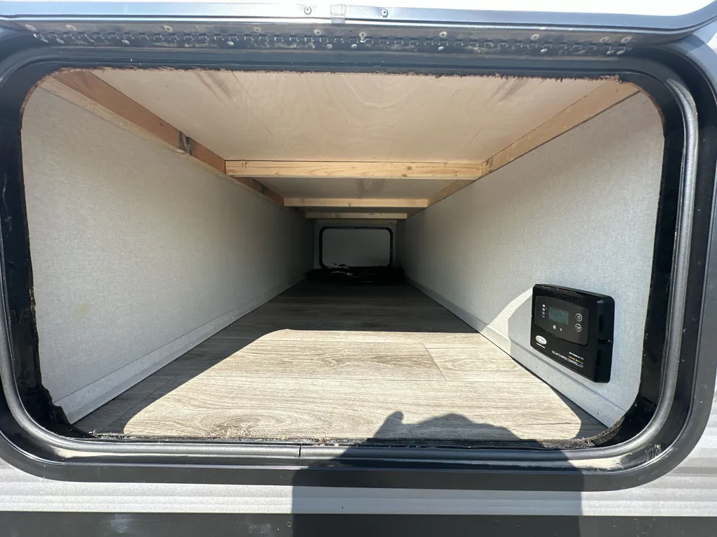 2024 Coachmen Catalina Legacy Edition 283FEDS, Photos photo 3