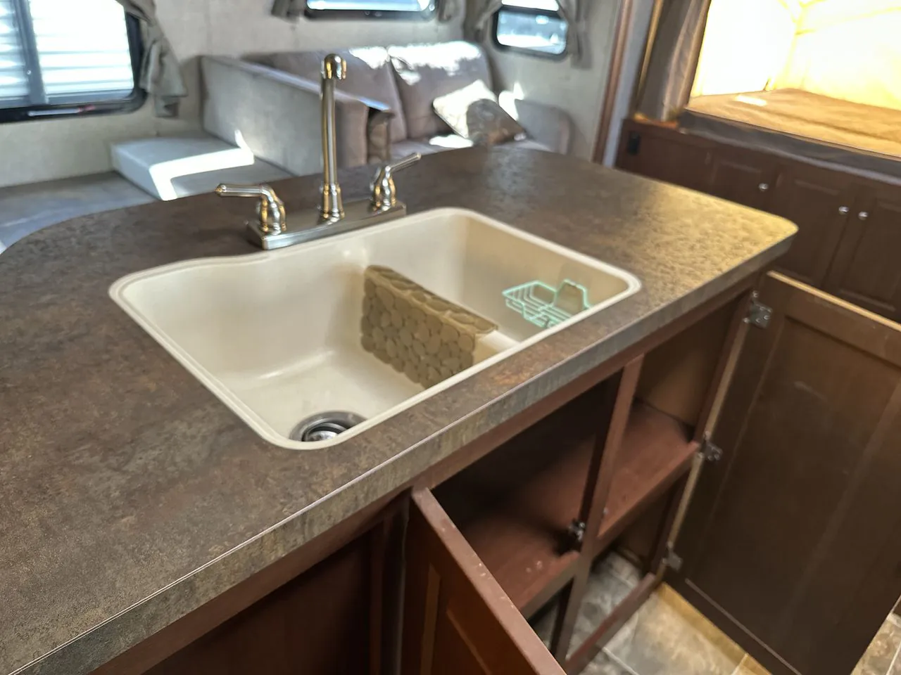 2016 Forest River Rockwood Roo 23IKSS — Photo 7