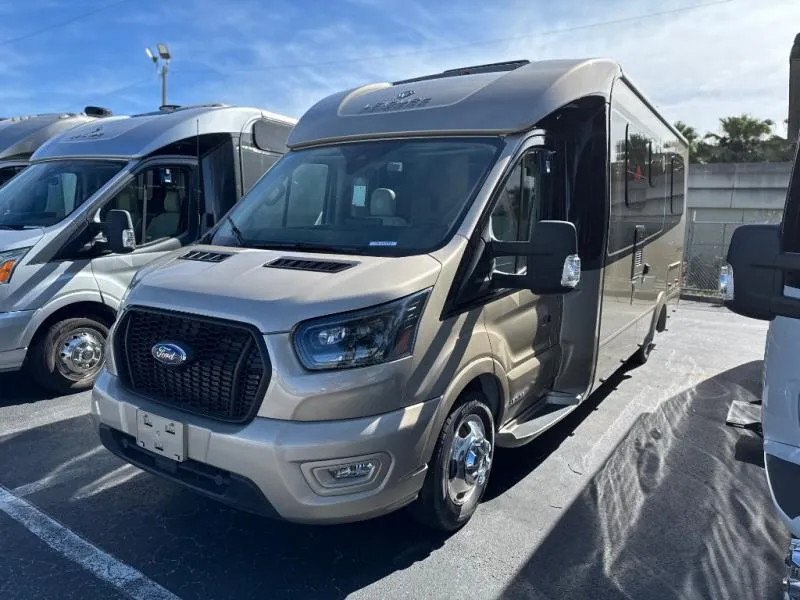 2025 Leisure Travel Vans Wonder 24RL - Photo 2